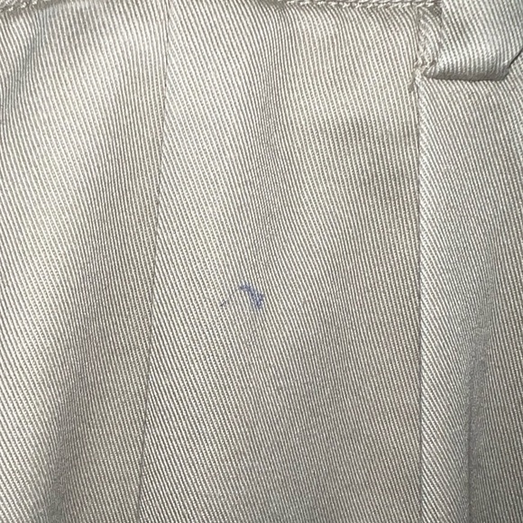 LL Bean Men's Wrinkle-Free Double L Chinos Standard Fit Pleated Size 34 - Picture 4 of 6